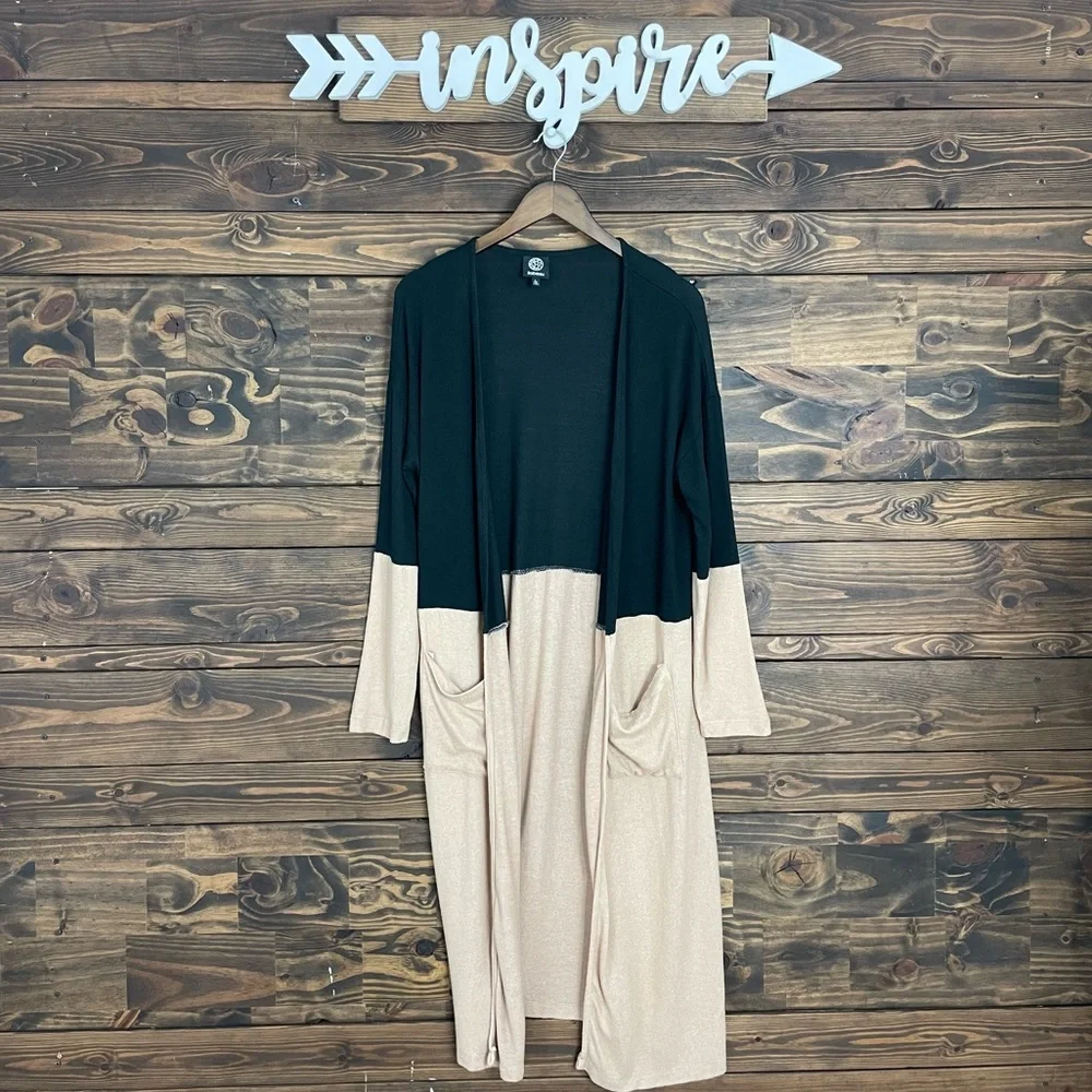 Bobeau |‎ Colorblock Knitted Long Duster Cardigan Black Tan Plush Sweater - Picture 8 of 11